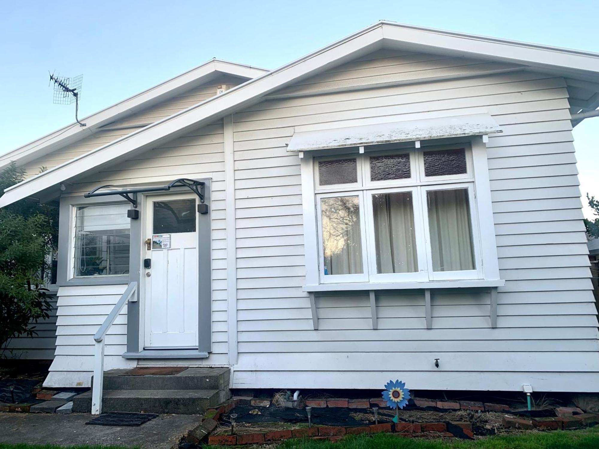 Rs Two-Bedroom Apartment Palmerston North Bagian luar foto